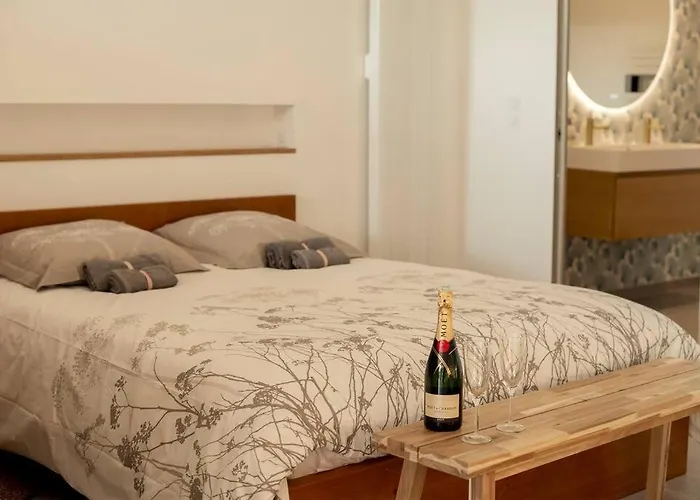 Loft/jacuzzi L'instant